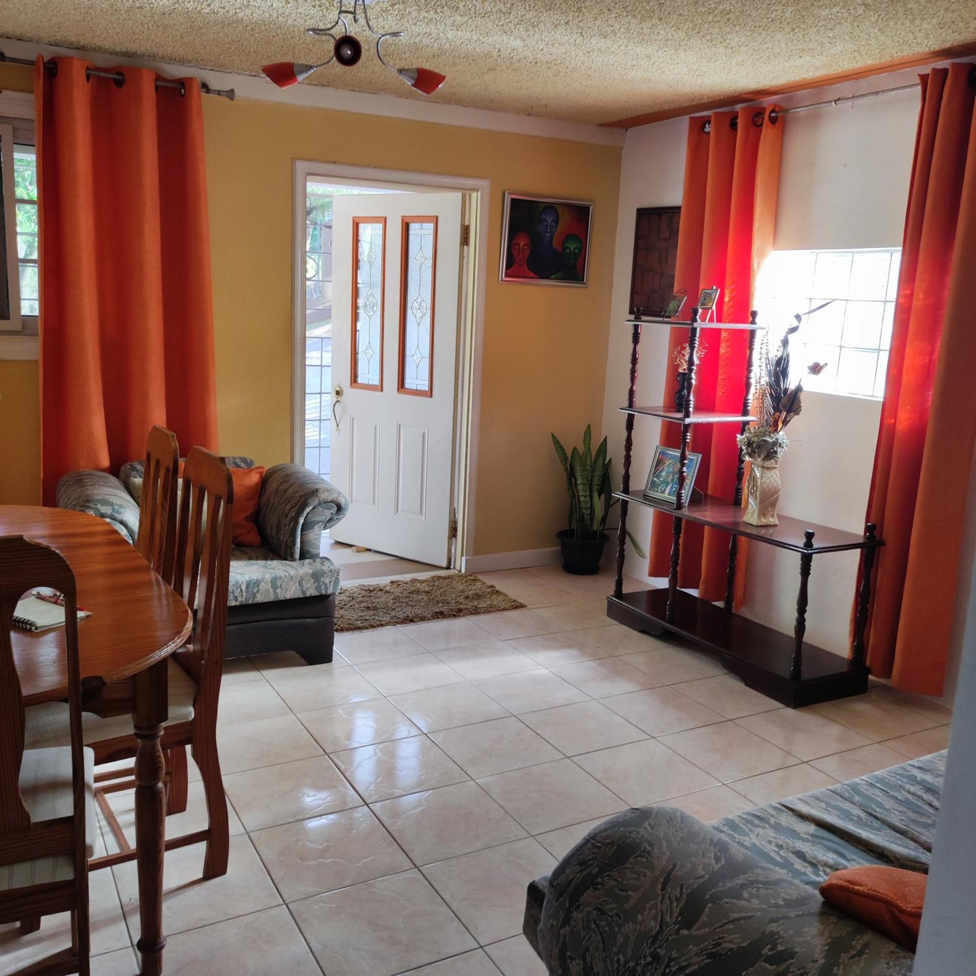 Gables Vacation Rentals With Private Gated Parking Onsite Knockpatrick Exterior foto