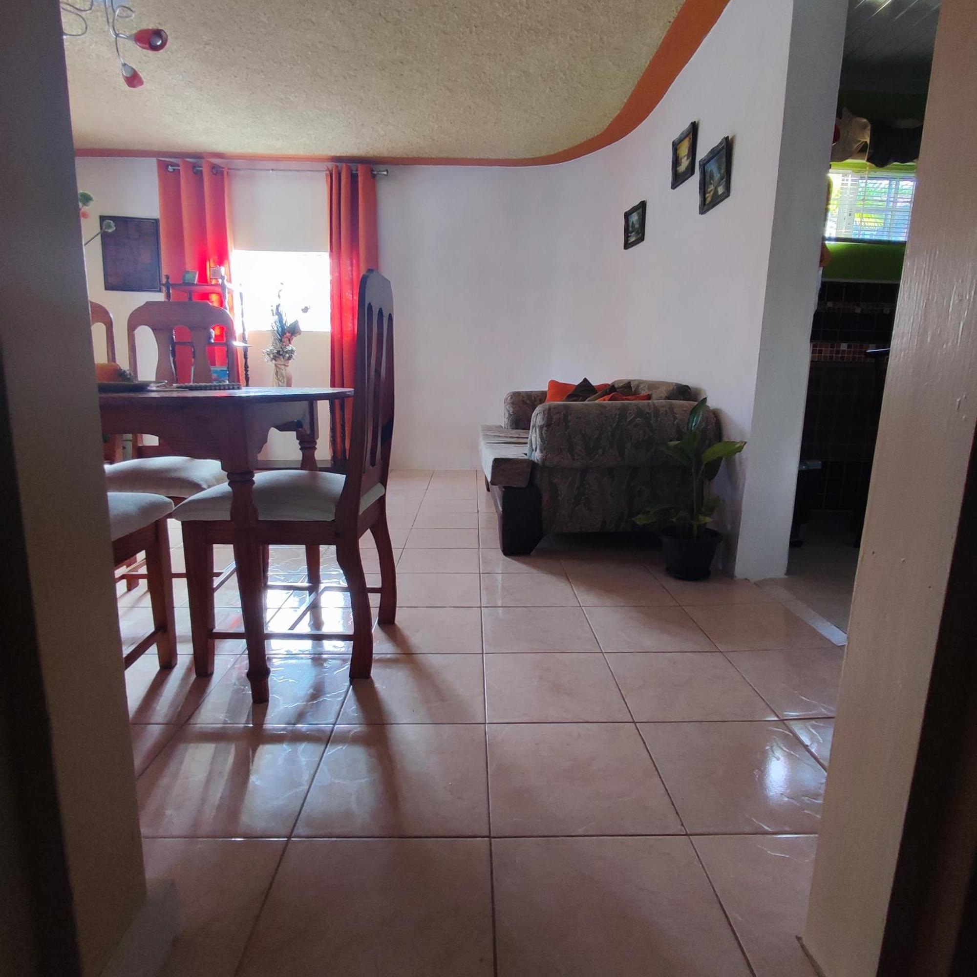 Gables Vacation Rentals With Private Gated Parking Onsite Knockpatrick Exterior foto